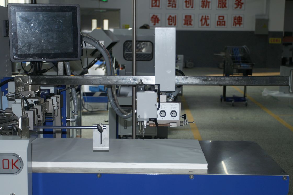 Large Format Belt Driving Paper Folding Machine For Pharmaceutical